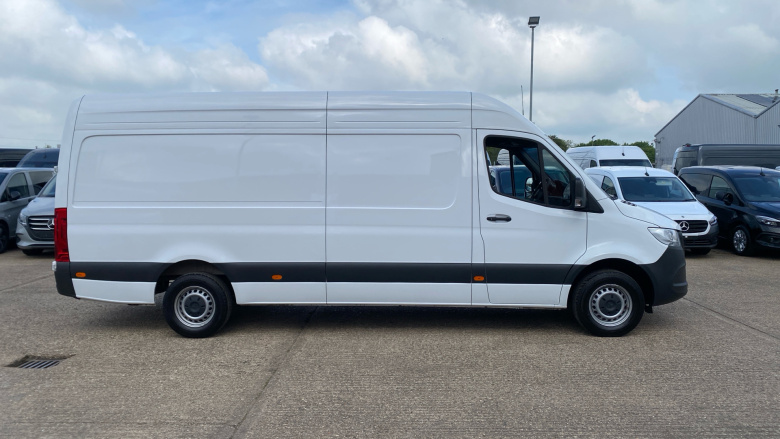 Mercedes-Benz Sprinter 315Cdi L3 Diesel Rwd 3.5t H2 Pro Van